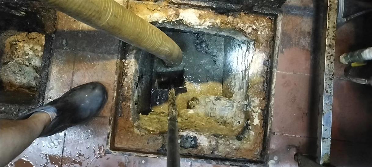 华龙污水池清理一般都有毒气，怎么预防中毒呢？