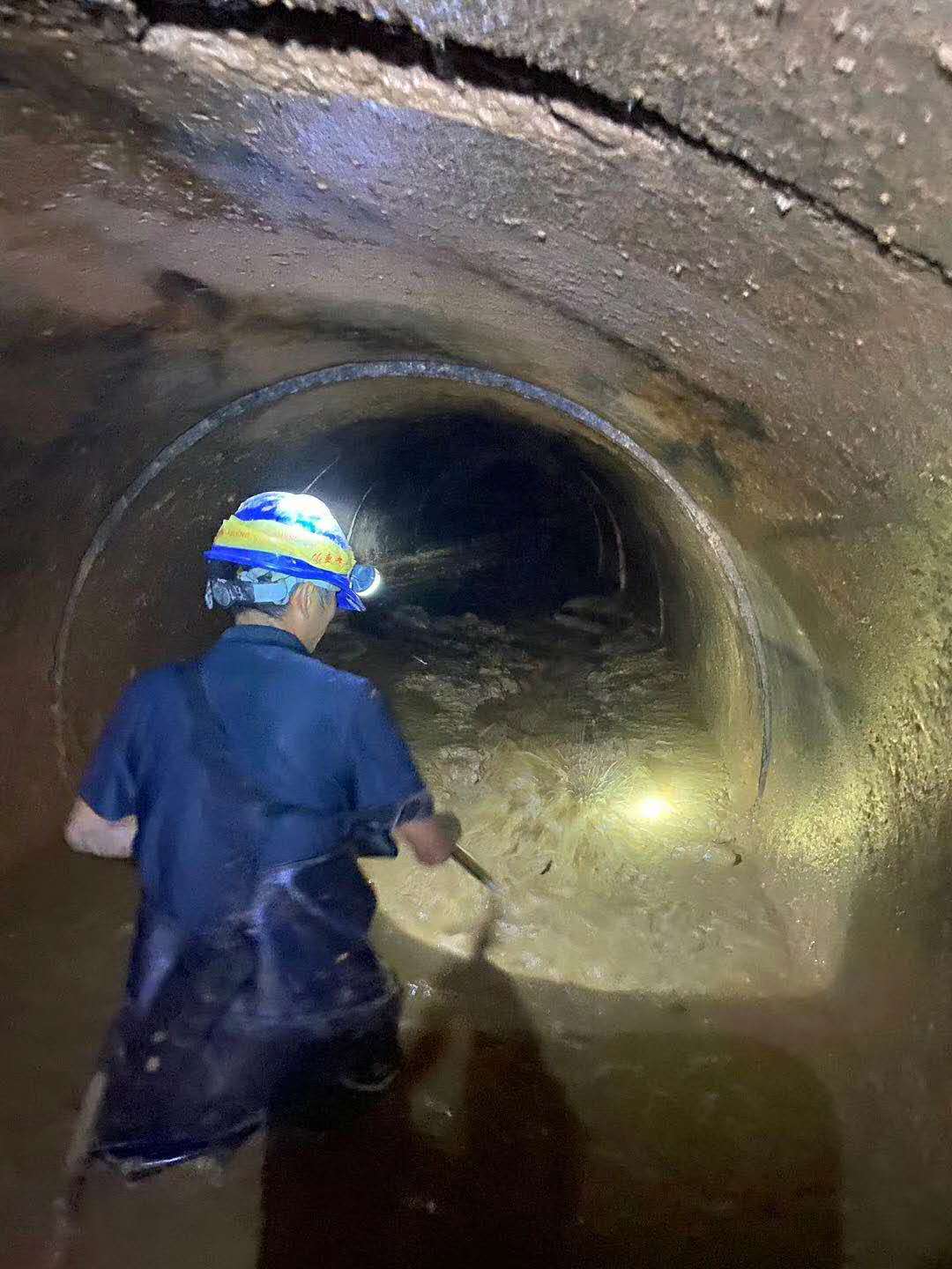 华龙管道清洗-管道疏通