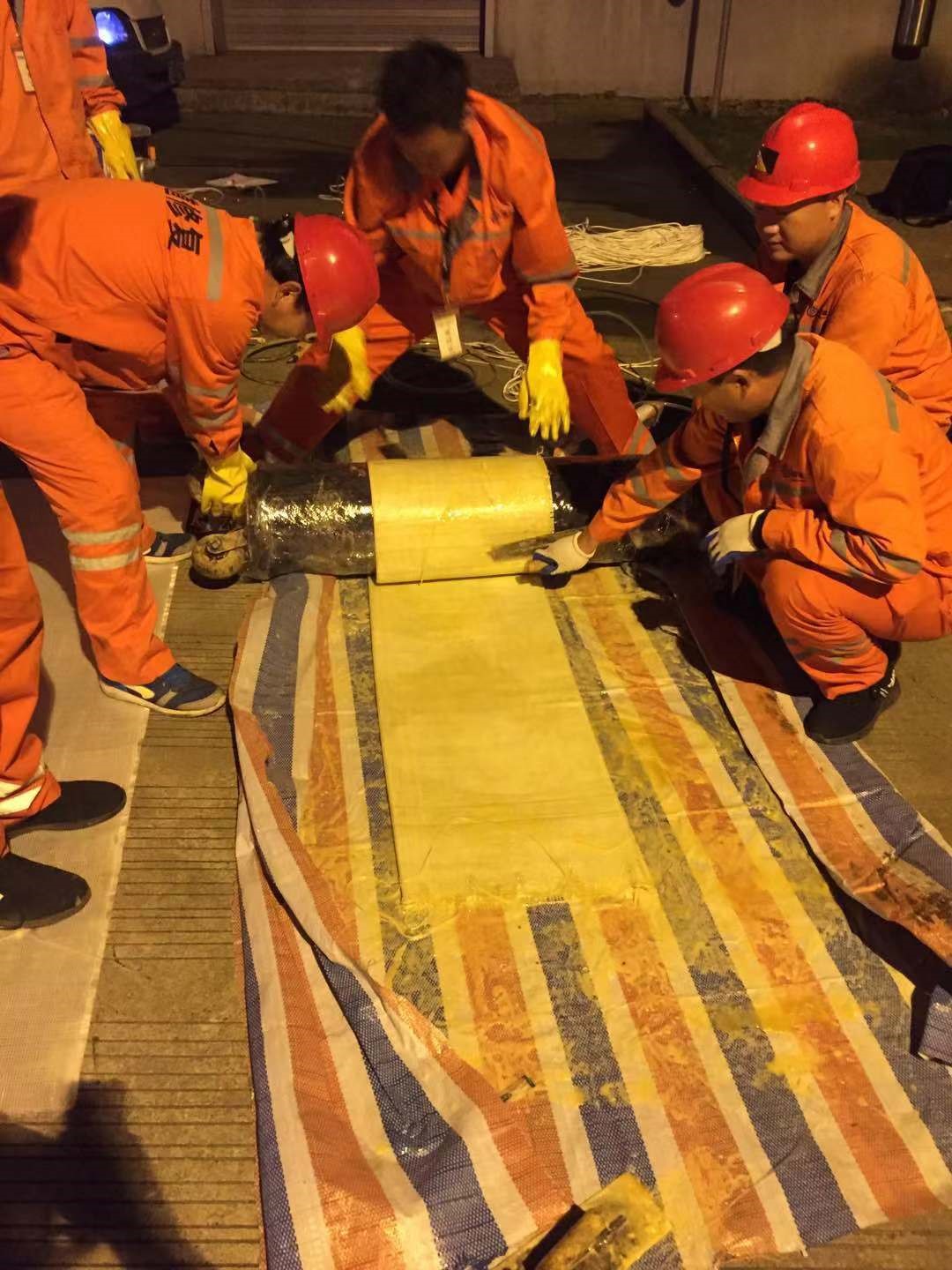 华龙CIPP局部树脂固化法